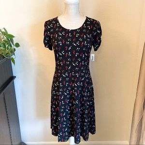NWT Short Black Floral Holiday Women’s Dress